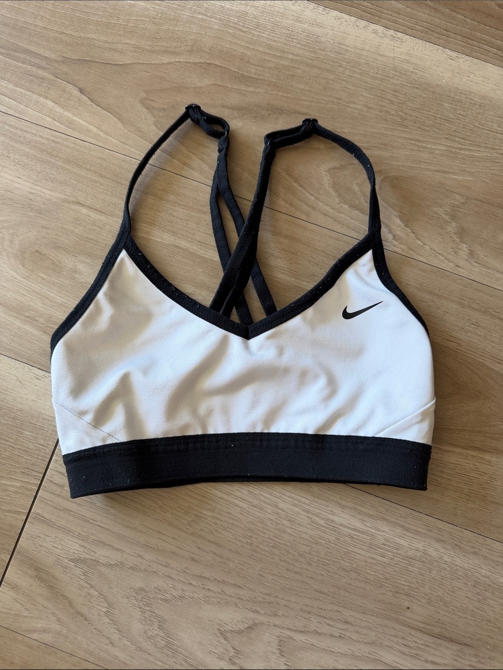 Nike White & Black Crossback Sports Bra